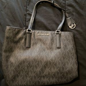 Michael Kors Shoulder Bag